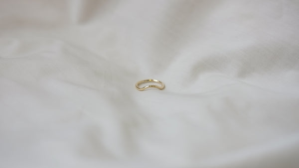 Minimal recycled 9ct gold wedding band with satin finish, handmade from round wire