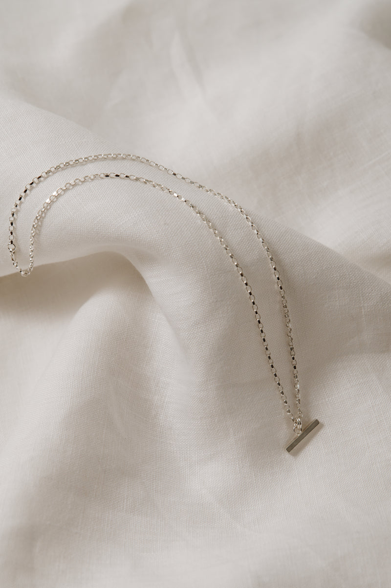 handmade sustainable jewellery | recycled sterling silver necklace | minimalist bar pendant