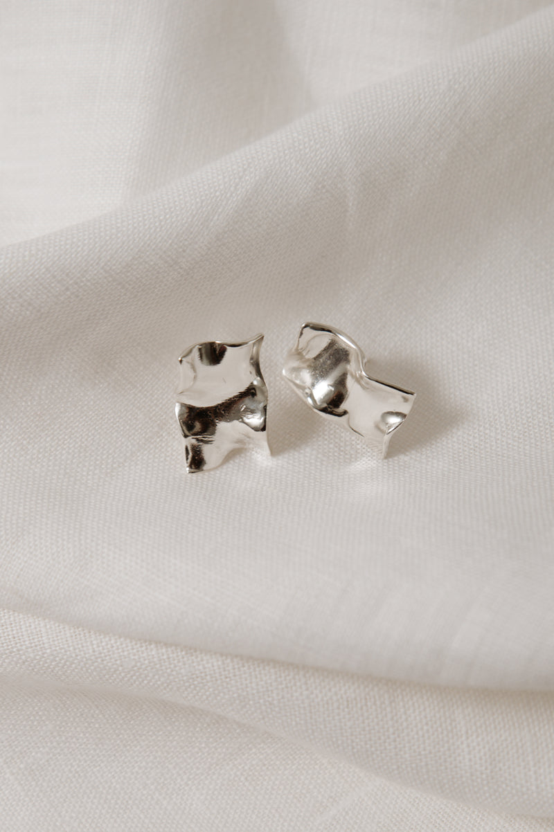 contemporary crinkle earrings
