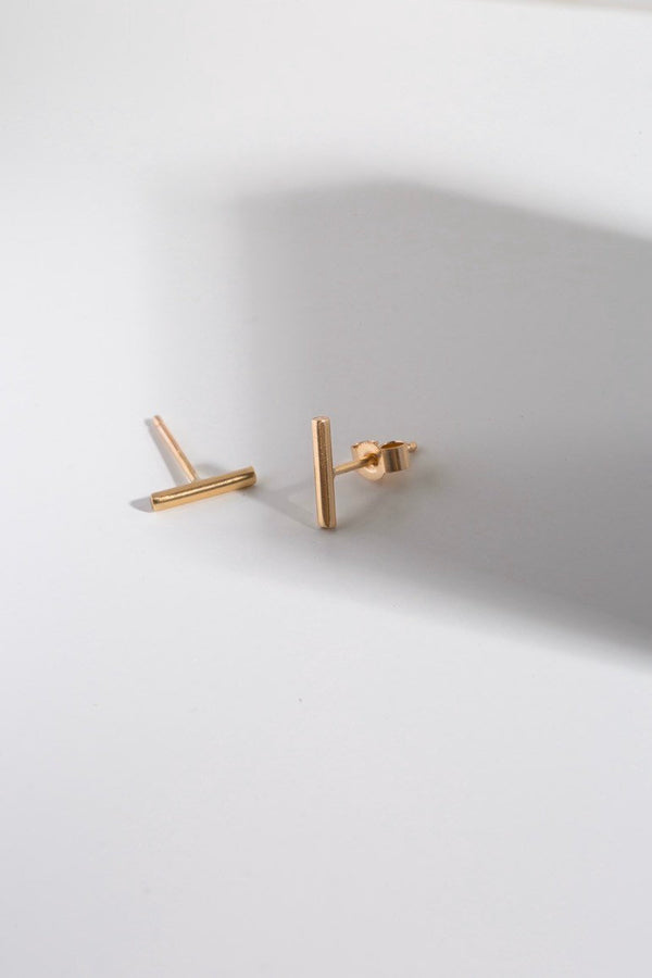 Studio Adorn 9ct gold bar studs earrings